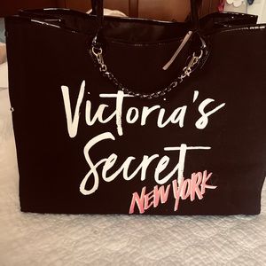 Victoria’s Secret tote bag ❇️✨🔆